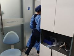-上海仁爱医院口腔科 · 种植