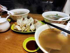 -锅贴王小吃(南大街店)