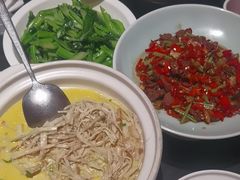 -鸽子侯·家宴·平价海鲜(市图书馆店)
