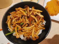 双菇猪扒饭-新一番三文鱼寿司(大东海店)