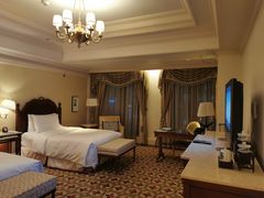 -广州富力丽思卡尔顿酒店