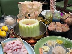 -得意咚瓜·顺德鱼生·冬瓜盅火锅