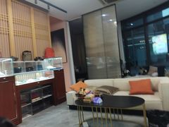 -吉吉吉名品二手奢侈品名表名包回收(静安店)