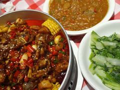 -辣小鲜·南昌大排档(船山路店)