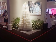 -东浩兰生上海世博展览馆