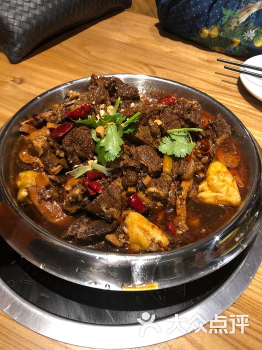 猜丁壳私家牛板筋火锅店图片 - 第2张