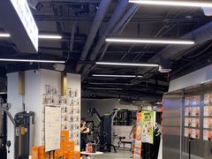 -超鹿运动(达信大厦店)