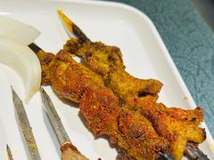 红柳枝烤羊肉串-红柳枝滩羊烧烤·非遗