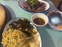 -鱼窝棚柴火铁锅炖(富山屯店)