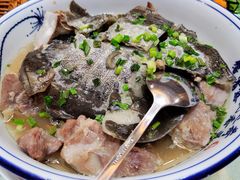 -山明水秀大饭店