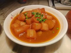 萝卜-吴越荣记苏州菜·松鼠桂鱼100%活鱼现做(月光码头店)
