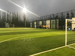 -中关村软件园智云足球场