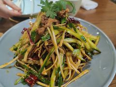 -雪乡阁东北农家菜(颛桥约好休闲街店)