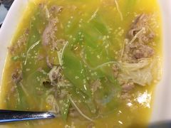 酸汤肥牛-小城故事·地道宁波味(月湖盛园店)