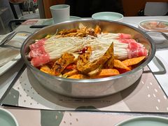 -黄记煌三汁焖锅(新佳丽江汉路店)