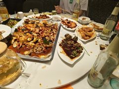 -嗨辣小聚·盘锦河蟹·海鲜烧烤龙虾(盘锦十年好店)