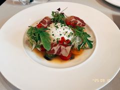 -塞纳河法国餐厅(意式风情街店)