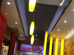 大堂-尊宝比萨(石牌东店)