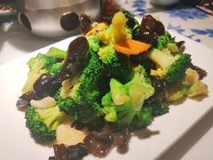 -小菜园新徽菜(南通崇川金鹰店)