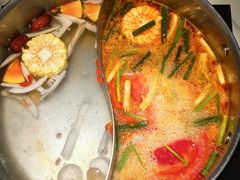 -椰子湾·海南火锅·糟粕醋·椰子鸡(正大广场店)