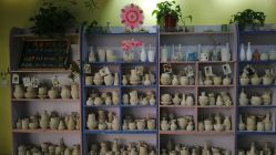 -泥娃娃DIY陶吧(易生活购物公园店)