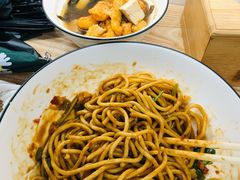 -郭小侠襄阳牛肉面·武汉热干面(洛溪店)