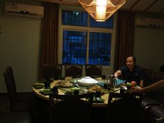 包厢-龙泉人椰子鸡.糟粕醋.海南菜(三亚旗舰店)