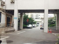 -上海中医药大学附属市中医医院-停车场