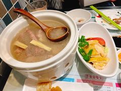 海南鸡-滕记星发餐室·新加坡菜(巨鹿路店)