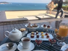 -瑰丽酒店·海吧·天际下午茶·现场DJ·天台酒吧