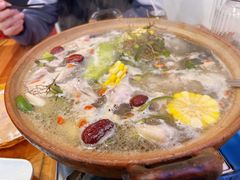 石橄榄炖鸡-洪大厨鸡煲(福田店)