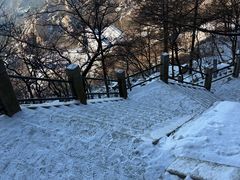 -崂山巨峰游览区