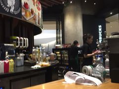 大堂-星巴克臻选(成都太古里店)
