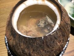 椰子鸡-大鸽饭(岗顶店)