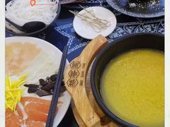 -桥香园过桥米线(国贸店)