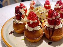 草莓忌廉华夫饼-BE BRIGHT KITCHEN(正佳广场店)