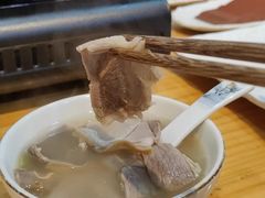 -小椒羊.羊肉粉 龙虾 羊肉串(新地旗舰店)
