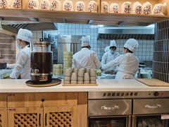-馋三尺蟹粉小笼(人民广场店)