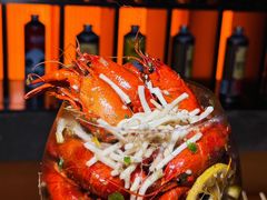 -何师烧烤Pro ·小龙虾·江湖川菜·精酿啤酒(太古里店)