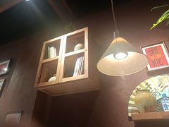 -巴卤社老火锅(财富店)