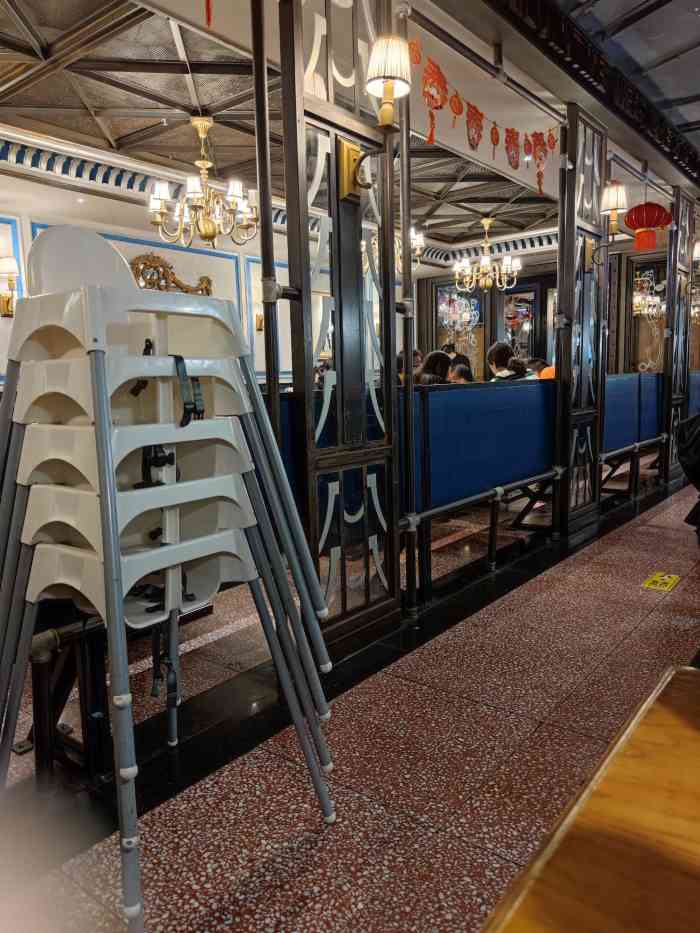 新白鹿餐厅百联中环店