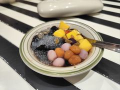 超级桃胶芋圆-堂屋糖水店(愚园店)