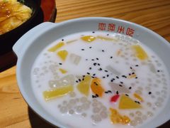 水果牛奶西米露-恋萍小吃(时代店)
