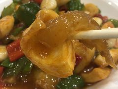 -江城燕子大排档(江汉路步行街店)