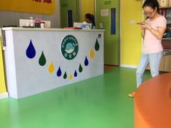 -贝贝鲸亲子游泳俱乐部(富城商楼店)