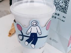 -喜茶(迪士尼小镇DP店)