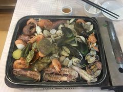 -鹏城人家海鲜酒家·23年老字号(较场尾店)