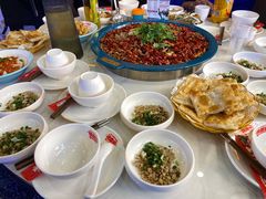 -渔香岛美蛙鱼头火锅(黔灵山公园店)