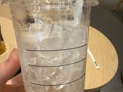 -星巴克臻选(南京金茂览秀城店)