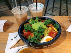 牛油果鸡肉沙拉-GOTLOT COFFEE&KITCHEN角落厨房NOOK店